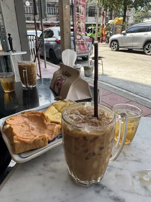 Ek Teng Phu Ki, Bangkok
